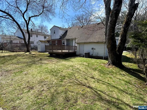 $4,300 | 33 Haring Street, Closter, NJ 07624