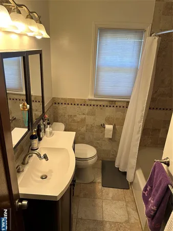 $4,300 | 33 Haring Street, Closter, NJ 07624