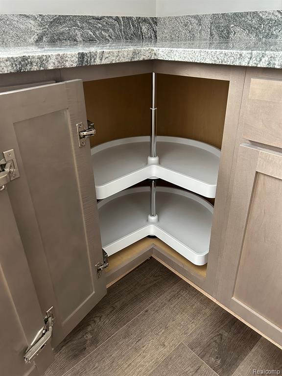 13658 Stamford Road Belleville, MI 48111 - Photo 13 of 30 Gallery Image 13