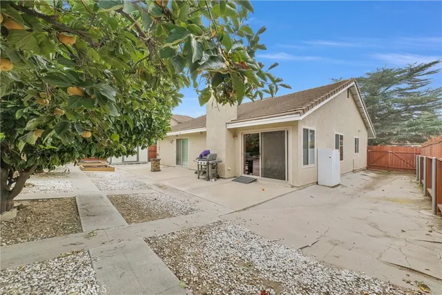 $3,300 | 3901 San Lorenzo River Road, Ontario, CA 91761