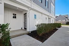 a view of a back yard of the house