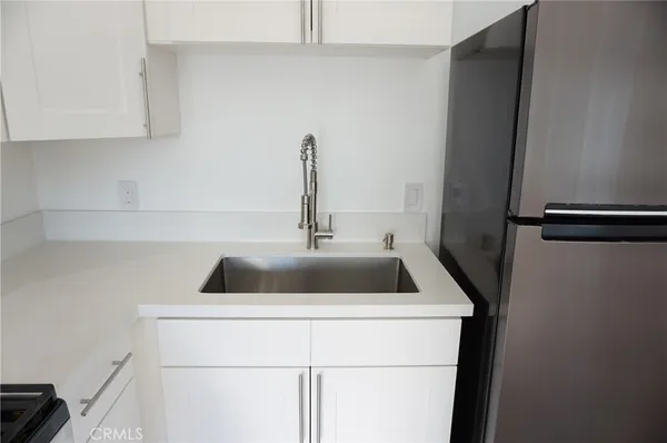 $1,700 | 8824 Quartz Avenue, Northridge, CA 91324