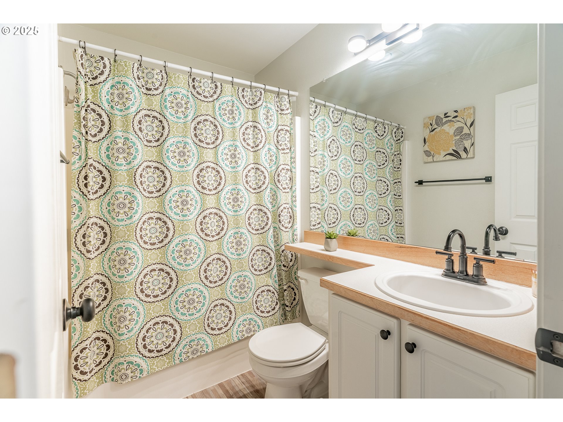 14198 Southwest Barrows Road, Unit 3 Portland, OR 97223 - Photo 19 of 31