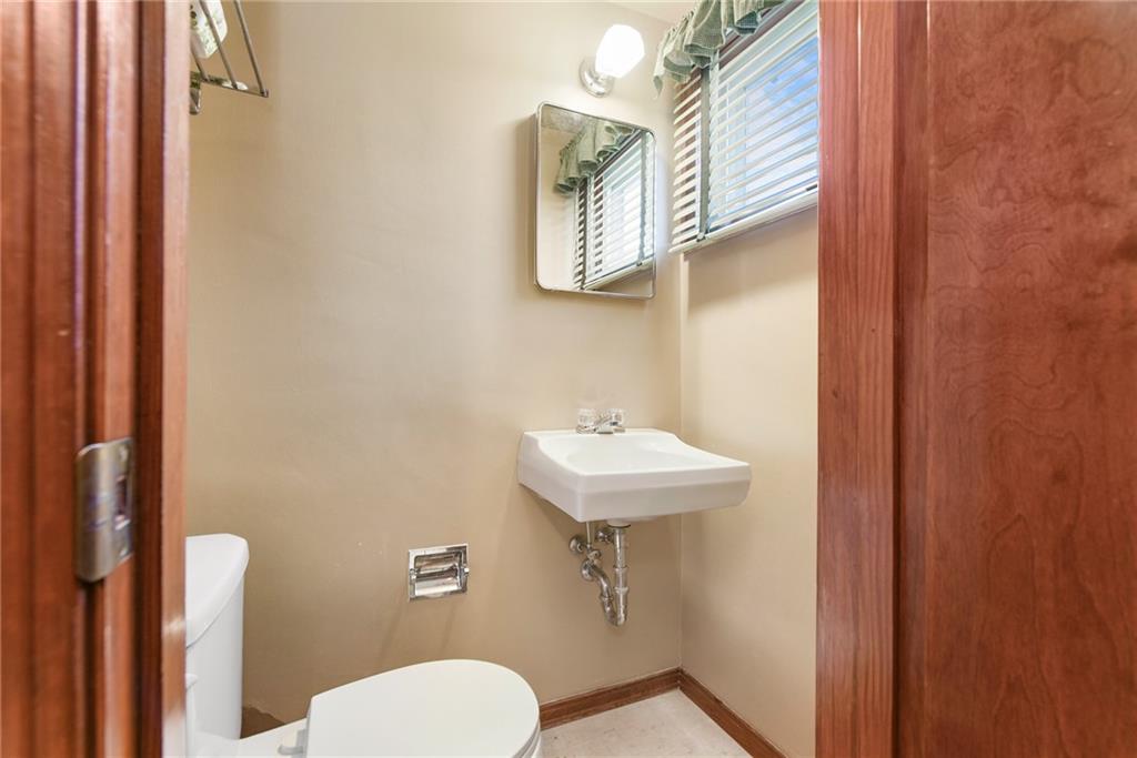 411 Rustic Road North Versailles, PA 15137 - Photo 19 of 24 Gallery Image 19