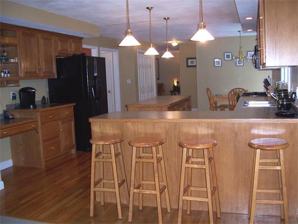 26 Boutwell Road Andover, MA 01810 - Photo 6 of 23