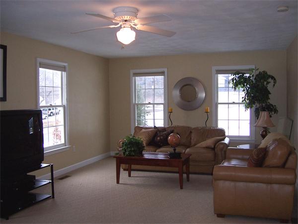 26 Boutwell Road Andover, MA 01810 - Photo 9 of 23