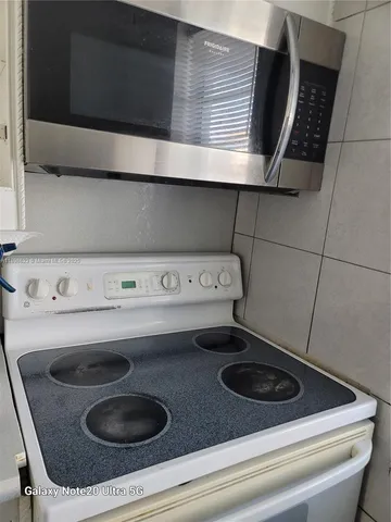 a close view of washer and dryer