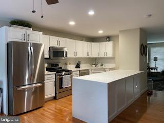 125 Rivanna Terrace Southwest Leesburg, VA 20175 - Photo 3 of 18 Gallery Image 3