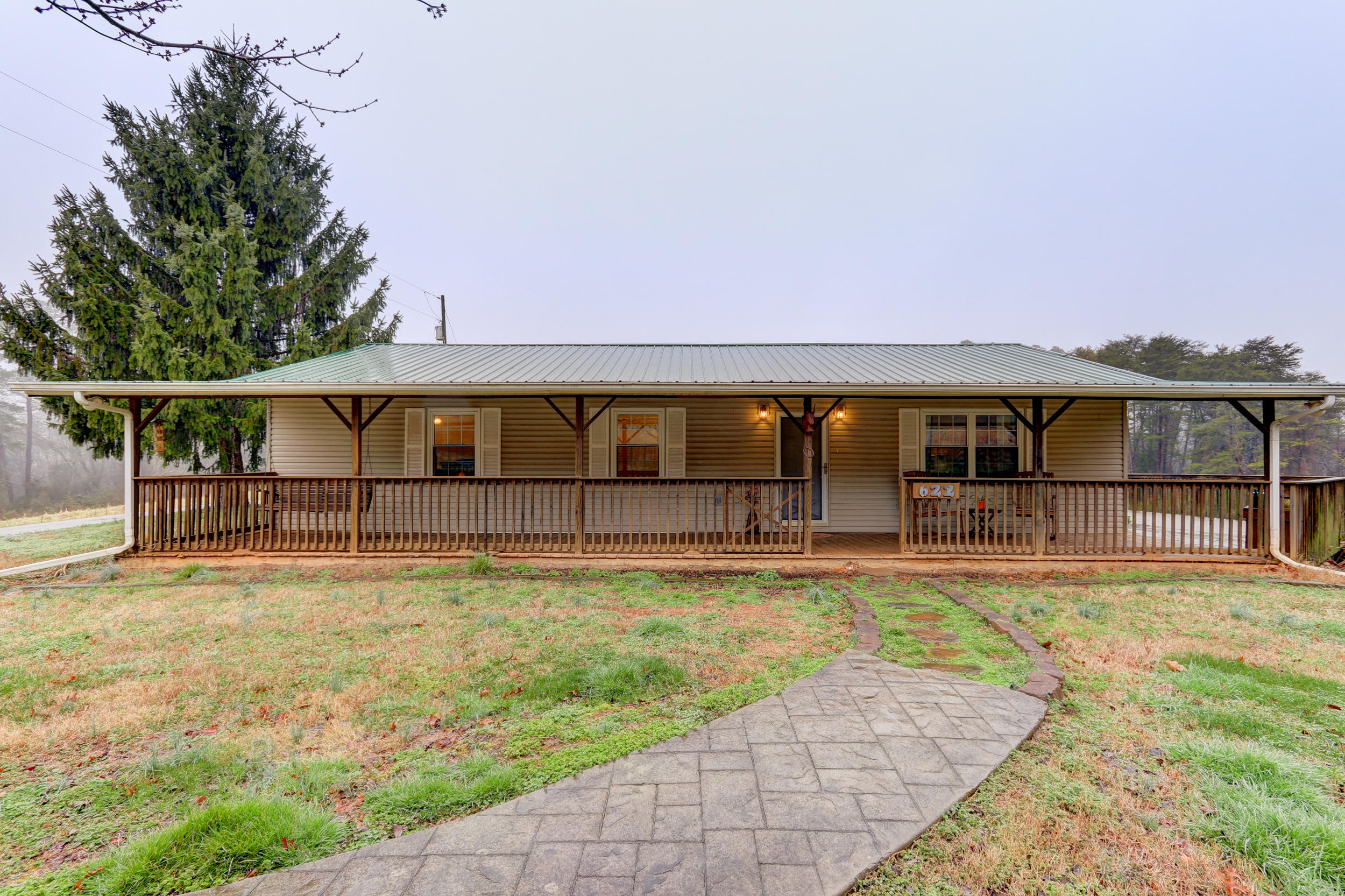 622 Chestnut Grove Rd