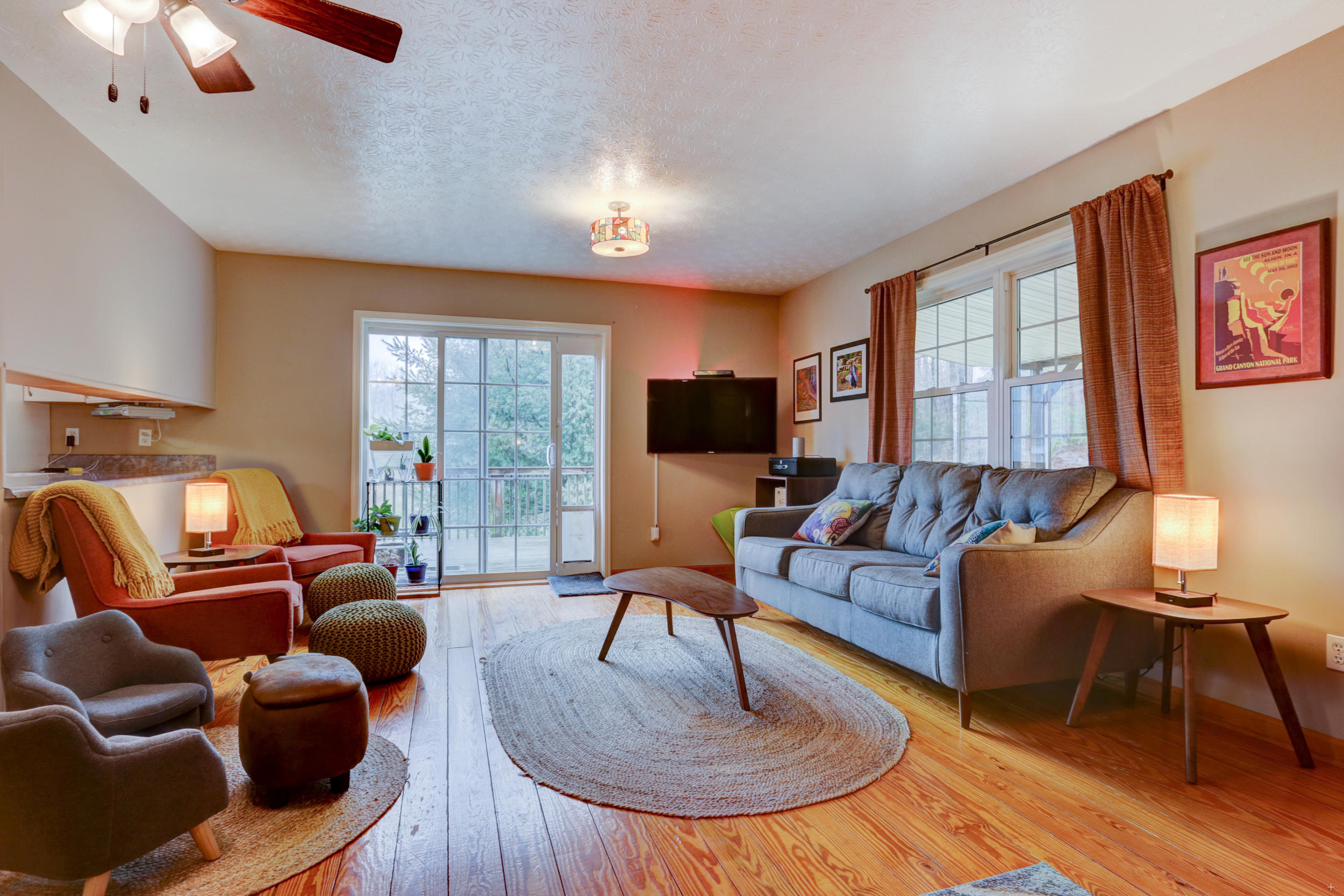 622 Chestnut Grove Road Dandridge, TN 37725 - Photo 5 of 24 622 Chestnut Grove Rd