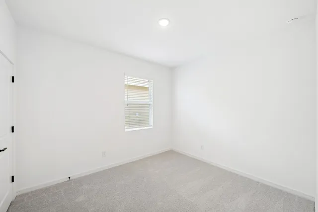 $325,560 | 440 East Rose Marie Lane, Montgomery, TX 77356