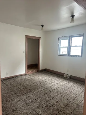 $1,400 | 33 Cherry Street, Johnson City, NY 13790