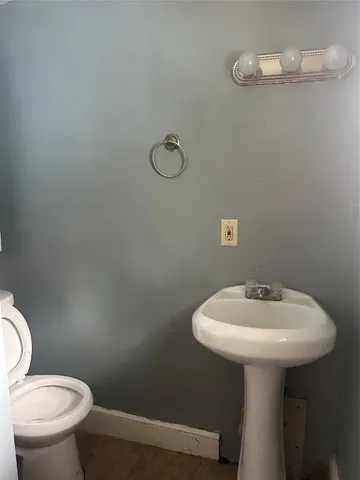 $1,400 | 33 Cherry Street, Johnson City, NY 13790