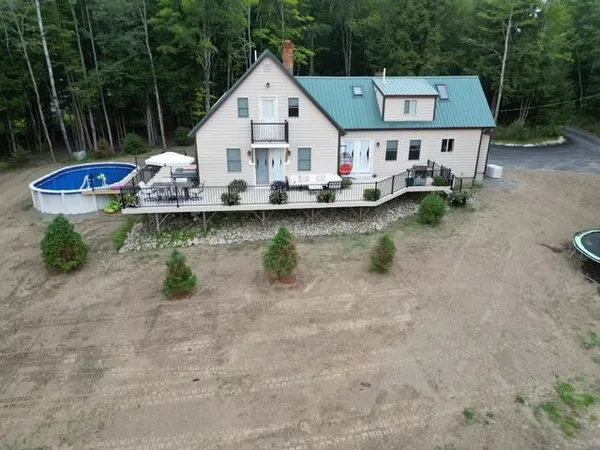 $549,900 | 67 Tacconet Road, Palmyra, ME 04965