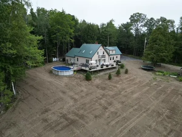 $549,900 | 67 Tacconet Road, Palmyra, ME 04965