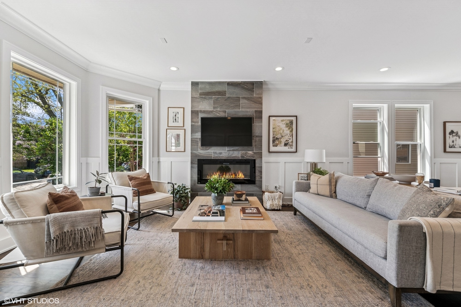 4328 North Ridgeway Avenue Chicago, IL 60618 - Photo 3 of 32 a living room with fireplace furniture and a large window
