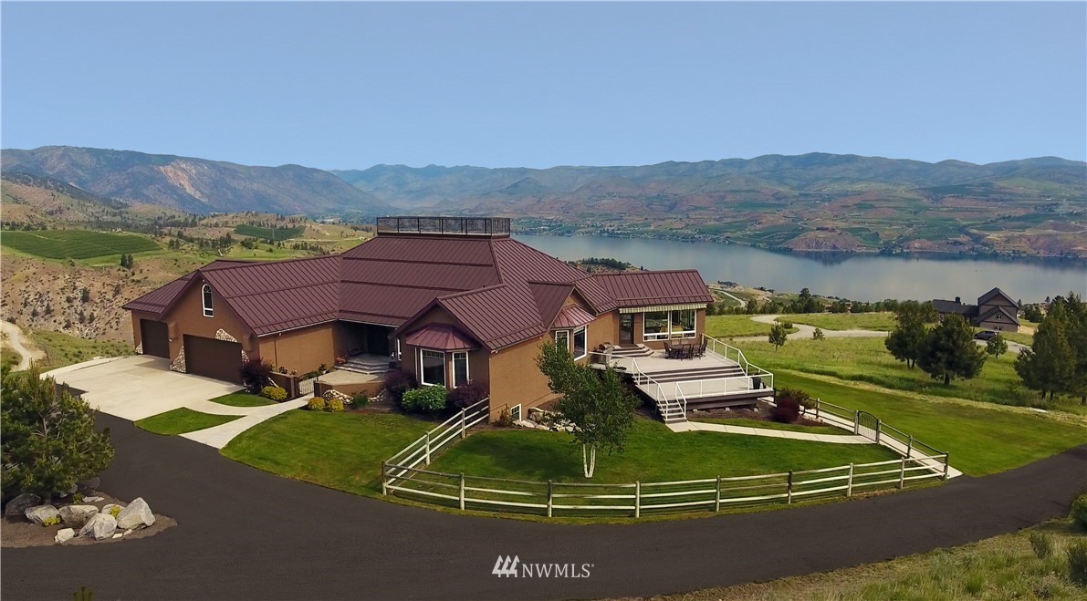 1655 Hawks Meadow Road Chelan, WA 98816 - Photo 1 of 25 Gallery Image 1