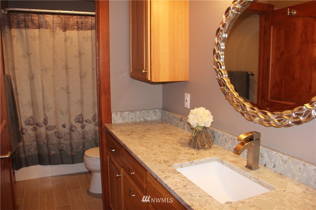 1655 Hawks Meadow Road Chelan, WA 98816 - Photo 17 of 25 Gallery Image 17