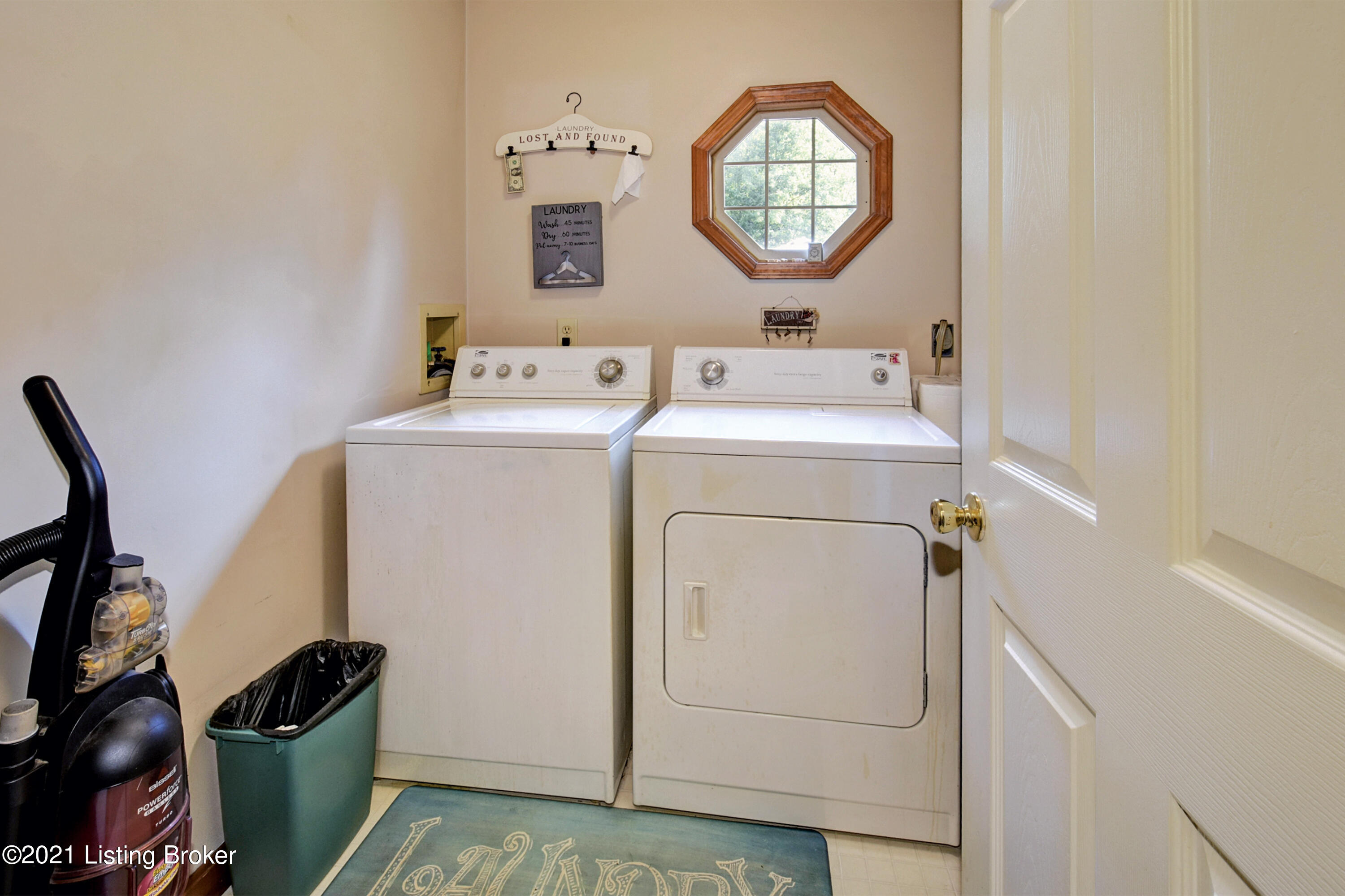776 Greenbriar Road Mount Washington, KY 40047 - Photo 12 of 41 _DSC0460_2_3