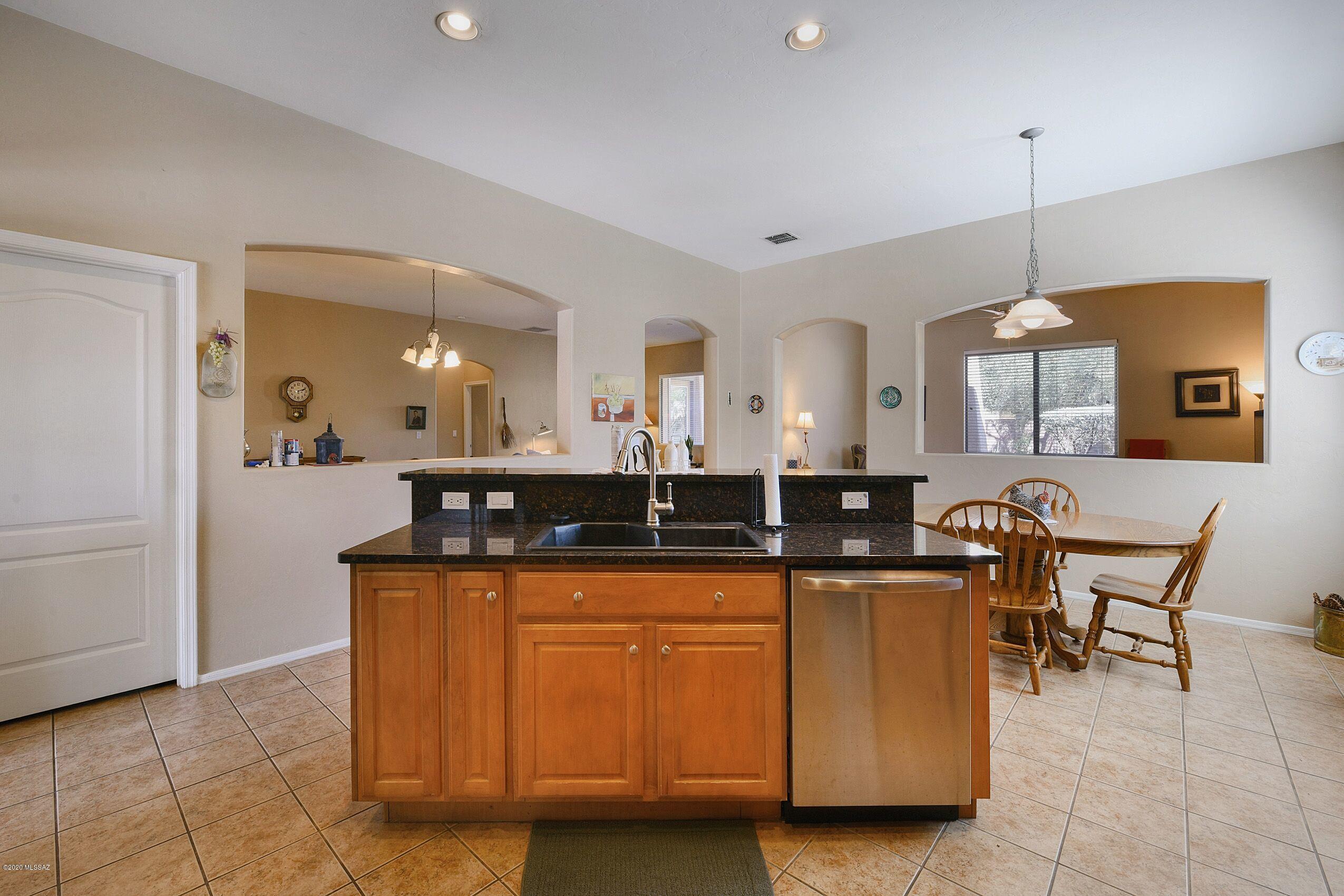 15124 North Holsteiner Road Tucson, AZ 85739 - Photo 15 of 19 Gallery Image 15