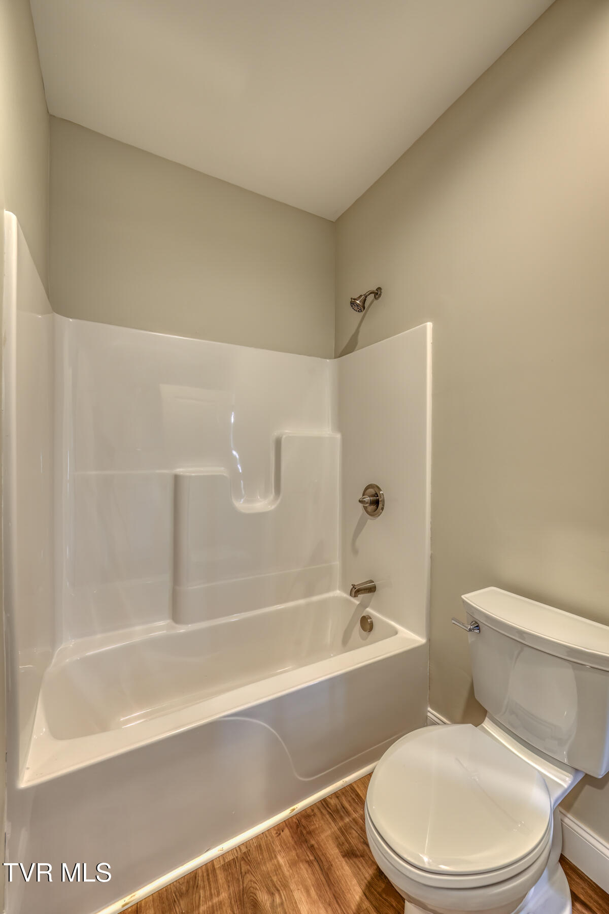 725 Maple Avenue Erwin, TN 37650 - Photo 18 of 33 725 Maple Ave-19