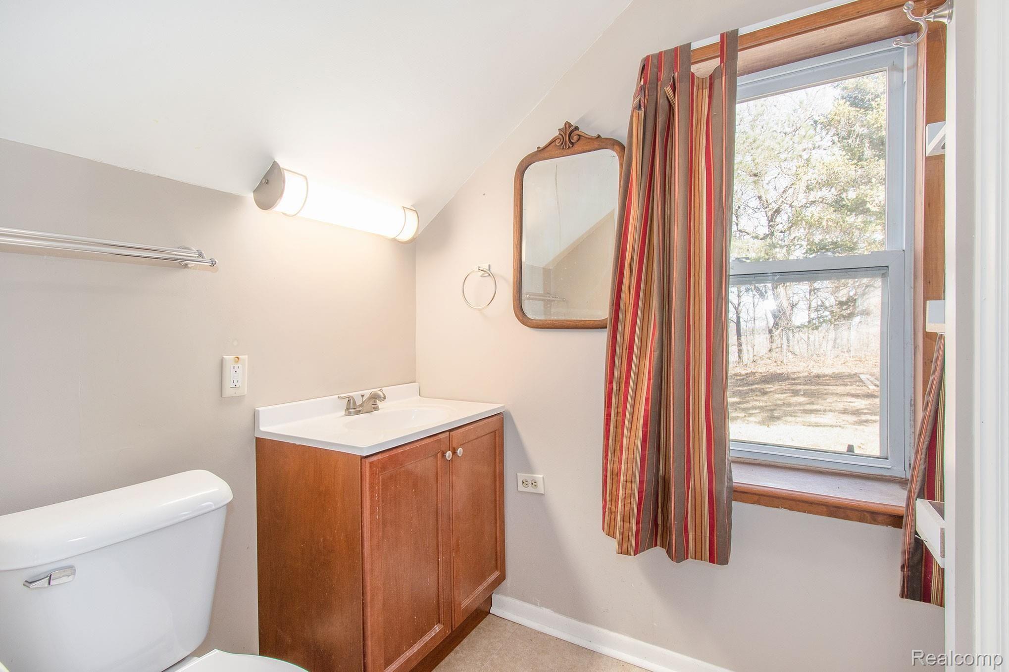 3658 Peck Road North Branch, MI 48461 - Photo 5 of 21 210319-Molczyk-3668-PECK-Road---2_7.jpg