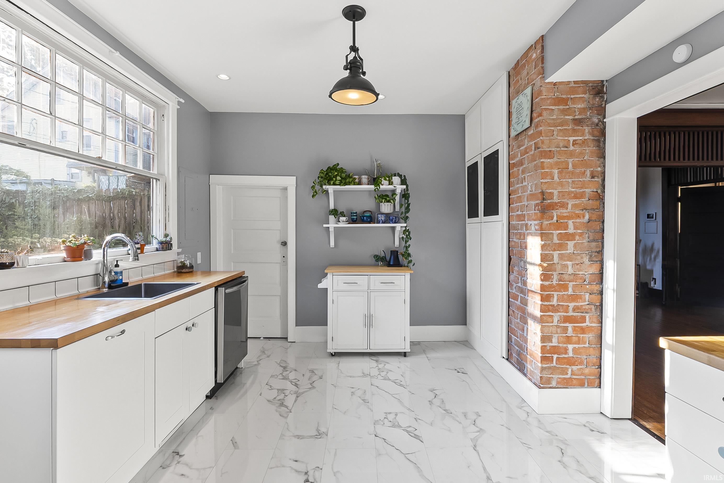 817 Nelson Street Fort Wayne, IN 46802 - Photo 17 of 30