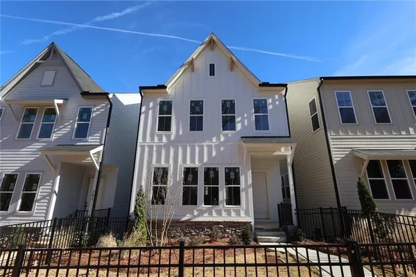 $599,000 | 787 Auguste Avenue, Scottdale, GA 30079