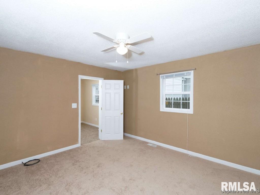 5 Lilac Lane Springfield, IL 62702 - Photo 11 of 21 Gallery Image 11