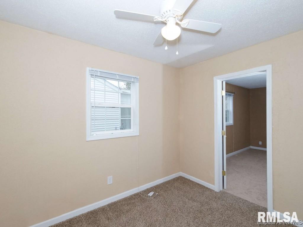 5 Lilac Lane Springfield, IL 62702 - Photo 15 of 21 Gallery Image 15