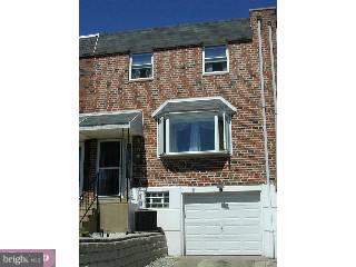 12403 Balston Road Philadelphia, PA 19154 - Photo 1 of 1 a bathroom with a sink and a mirror