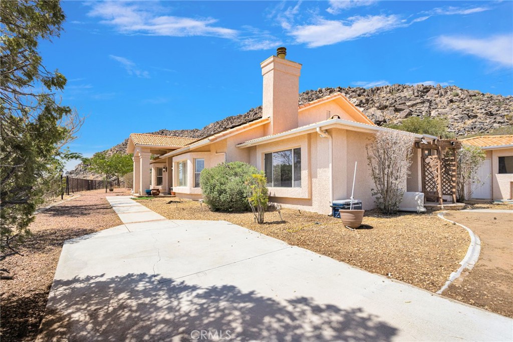 20430 Rancherias Road Apple Valley, CA 92307 - Photo 46 of 72