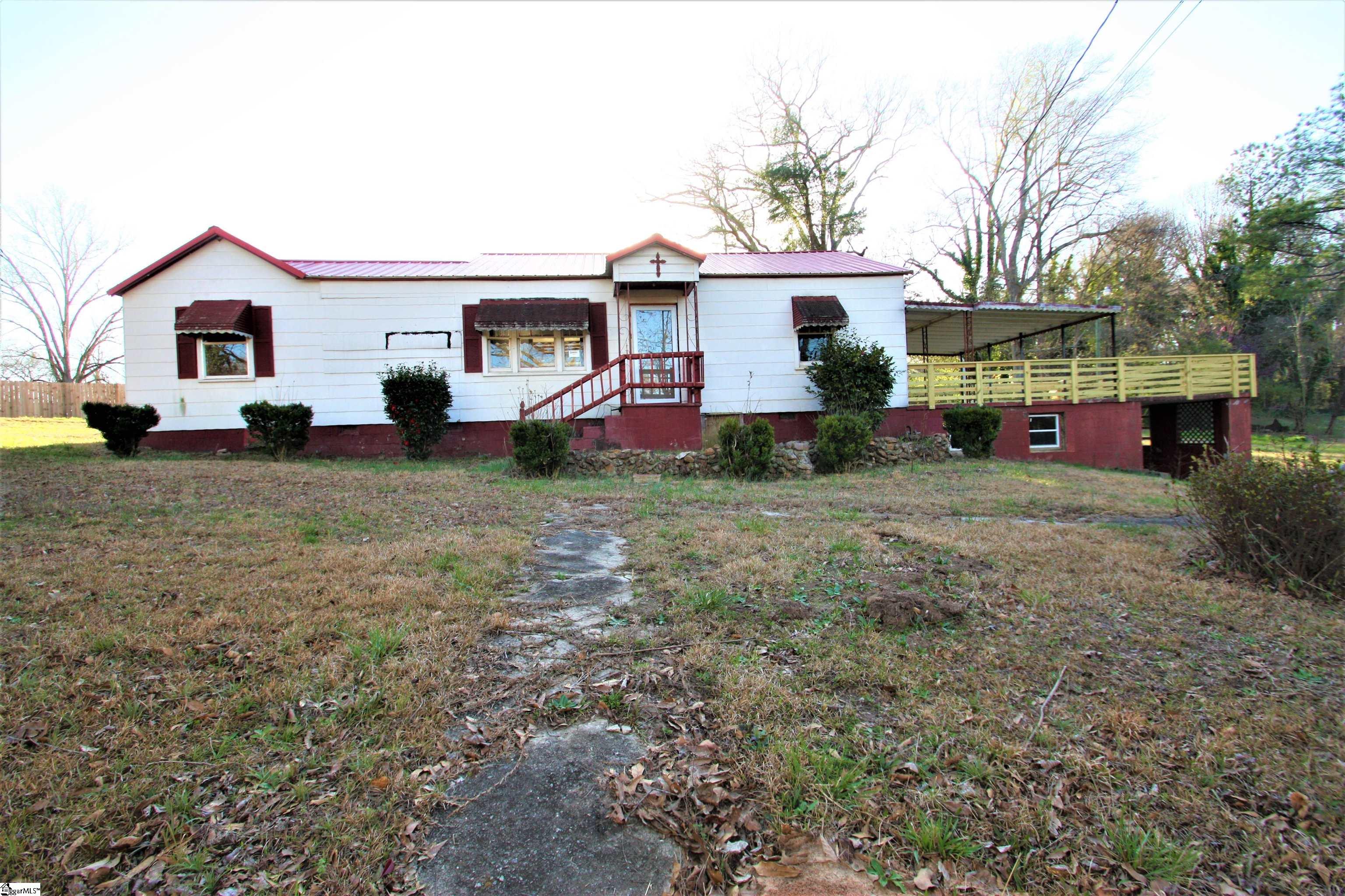 115 Spring Street Laurens, SC 29360 - Photo 4 of 35 Gallery Image 4