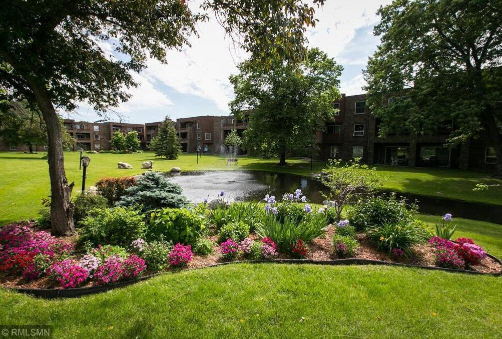 2210 Midland Grove Road, Unit 101 Roseville, MN 55113 - Photo 17 of 17
