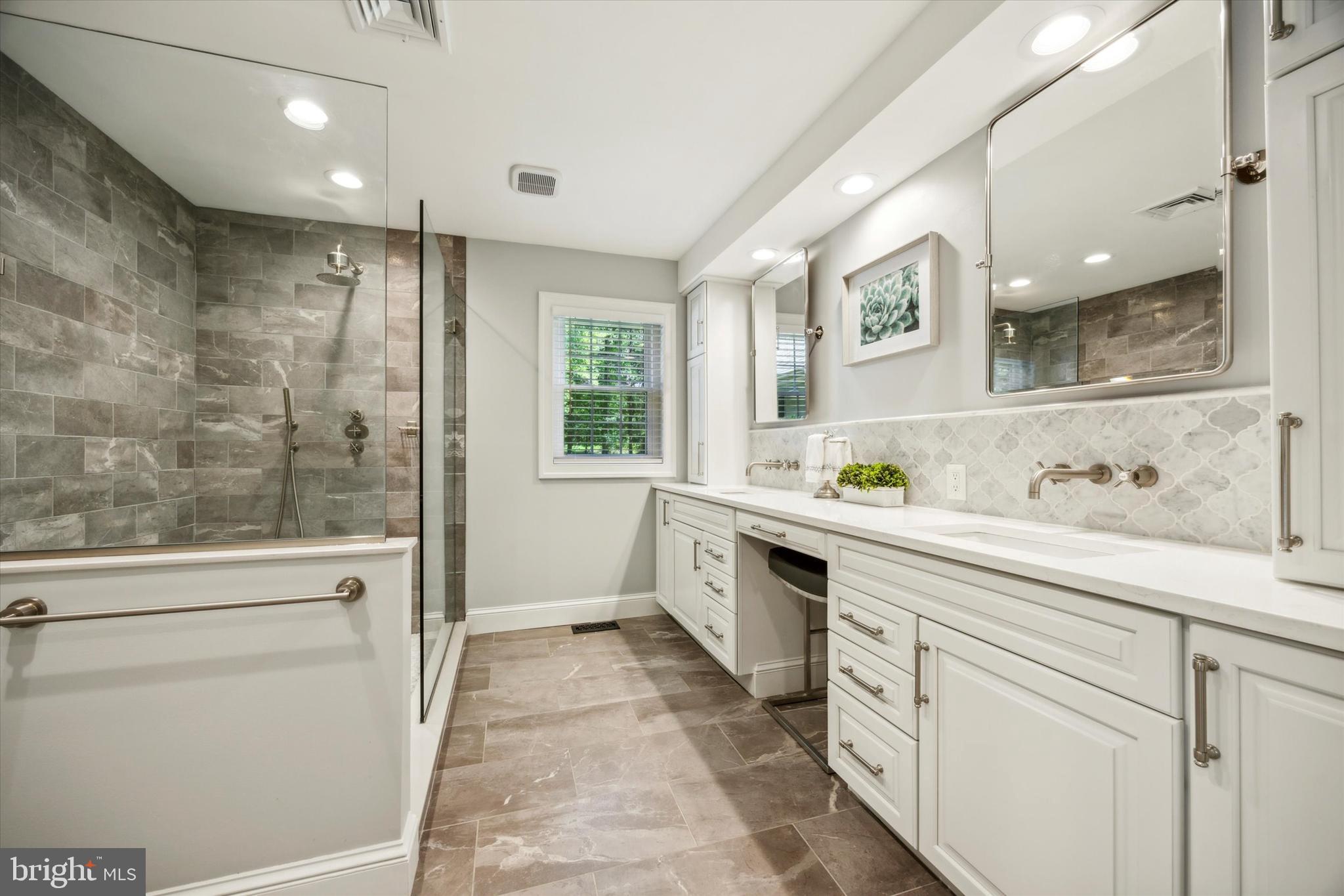 4489 McNeil Road Doylestown, PA 18902 - Photo 21 of 60