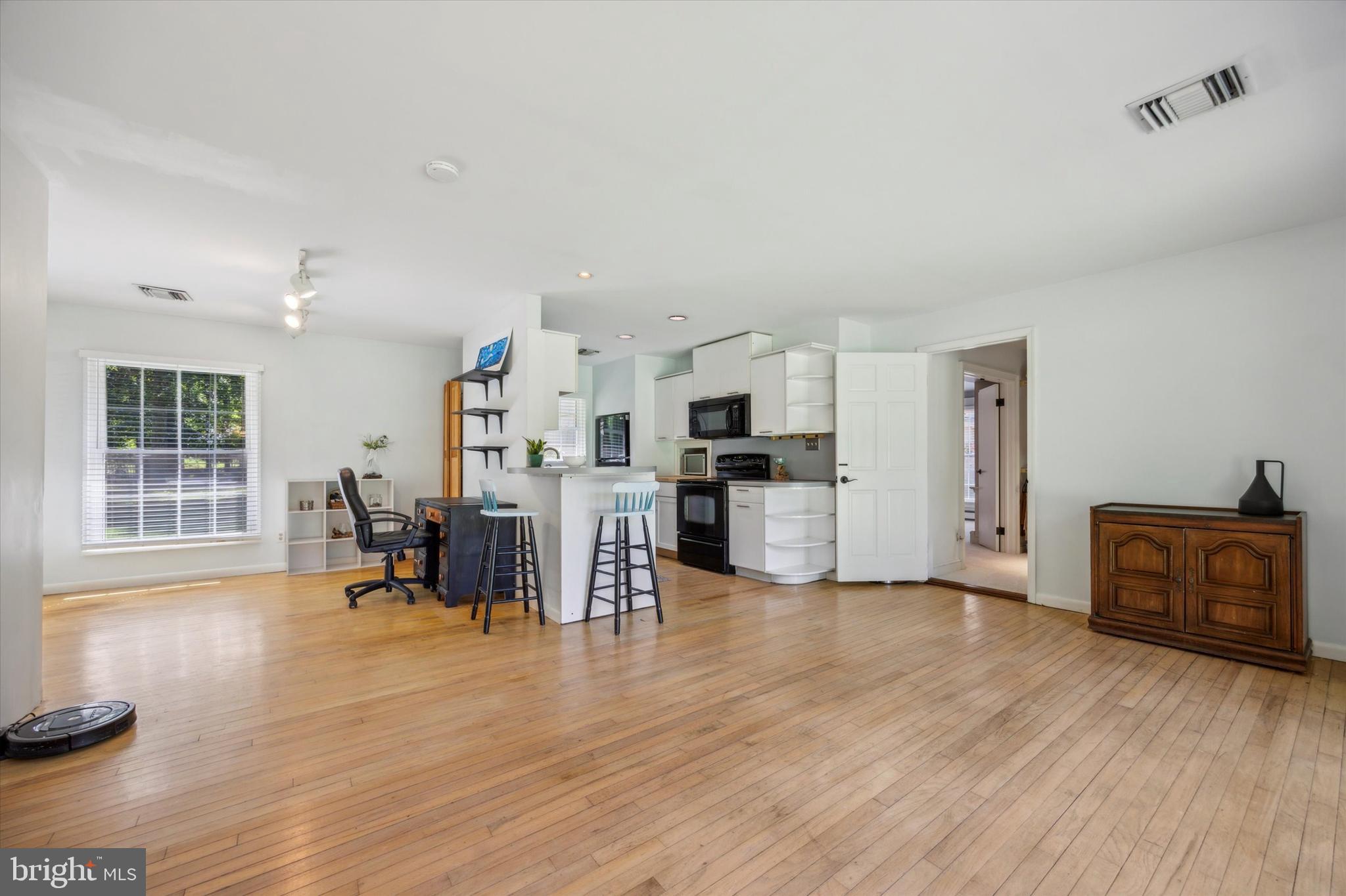 4489 McNeil Road Doylestown, PA 18902 - Photo 41 of 60