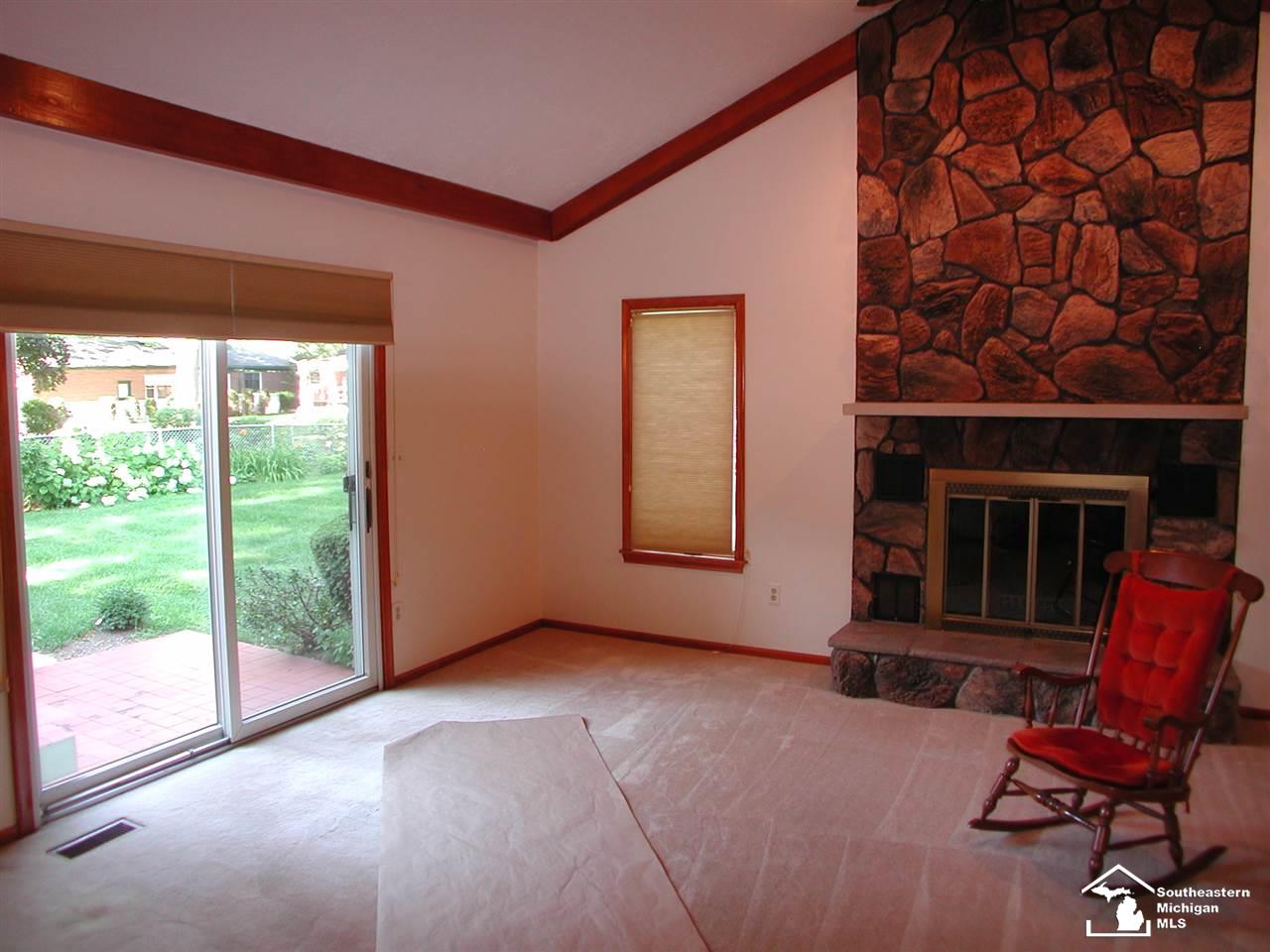 9241 Reeck Road Allen Park, MI 48101 - Photo 4 of 13