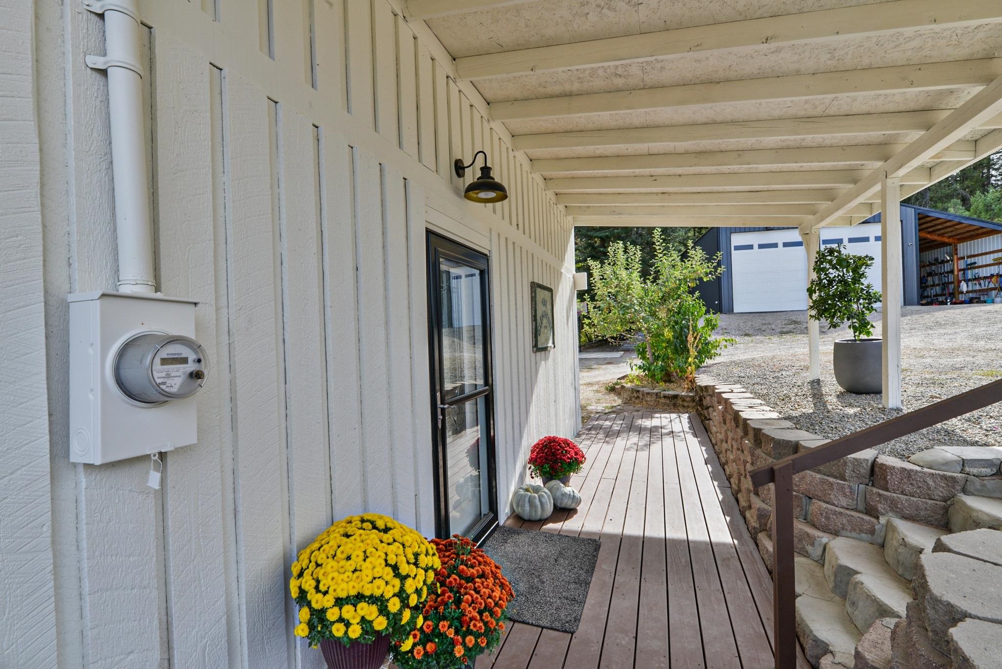 36214 North Milan Elk Road Chattaroy, WA 99003 - Photo 2 of 50 Gallery Image 2