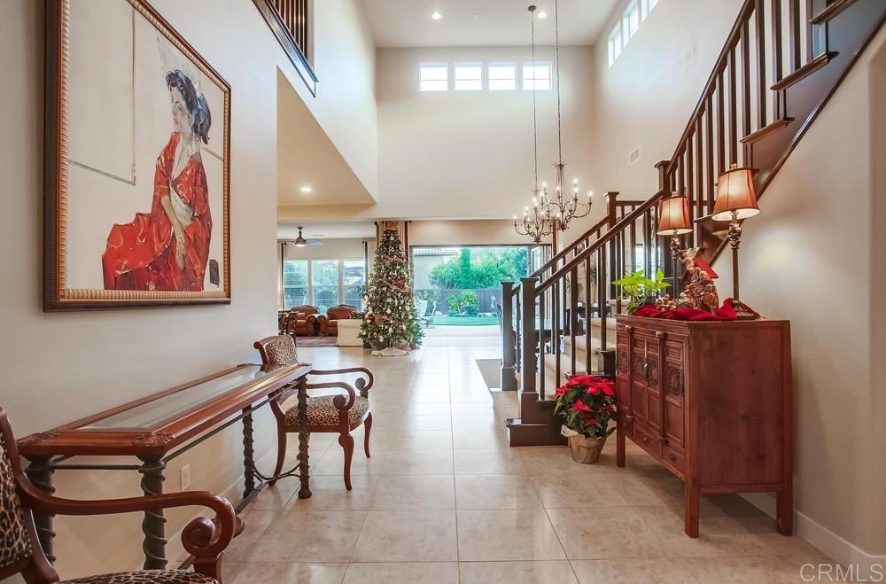 7168 Sitio Corazon Carlsbad, CA 92009 - Photo 2 of 34