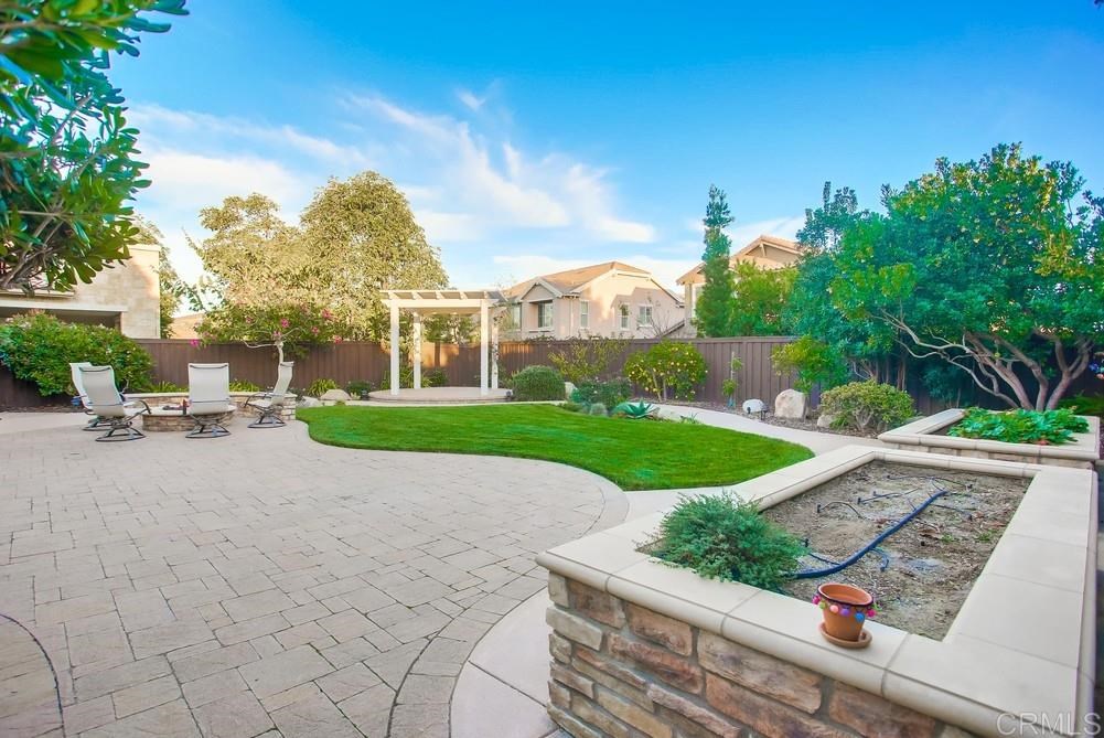 7168 Sitio Corazon Carlsbad, CA 92009 - Photo 27 of 34