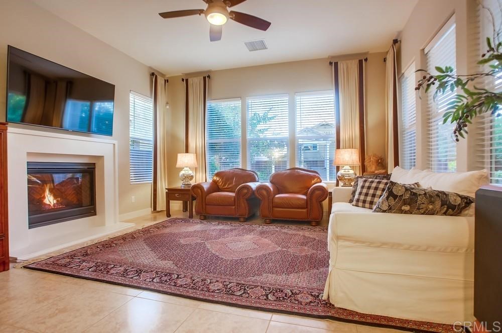 7168 Sitio Corazon Carlsbad, CA 92009 - Photo 6 of 34