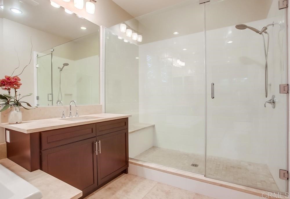 7168 Sitio Corazon Carlsbad, CA 92009 - Photo 10 of 34