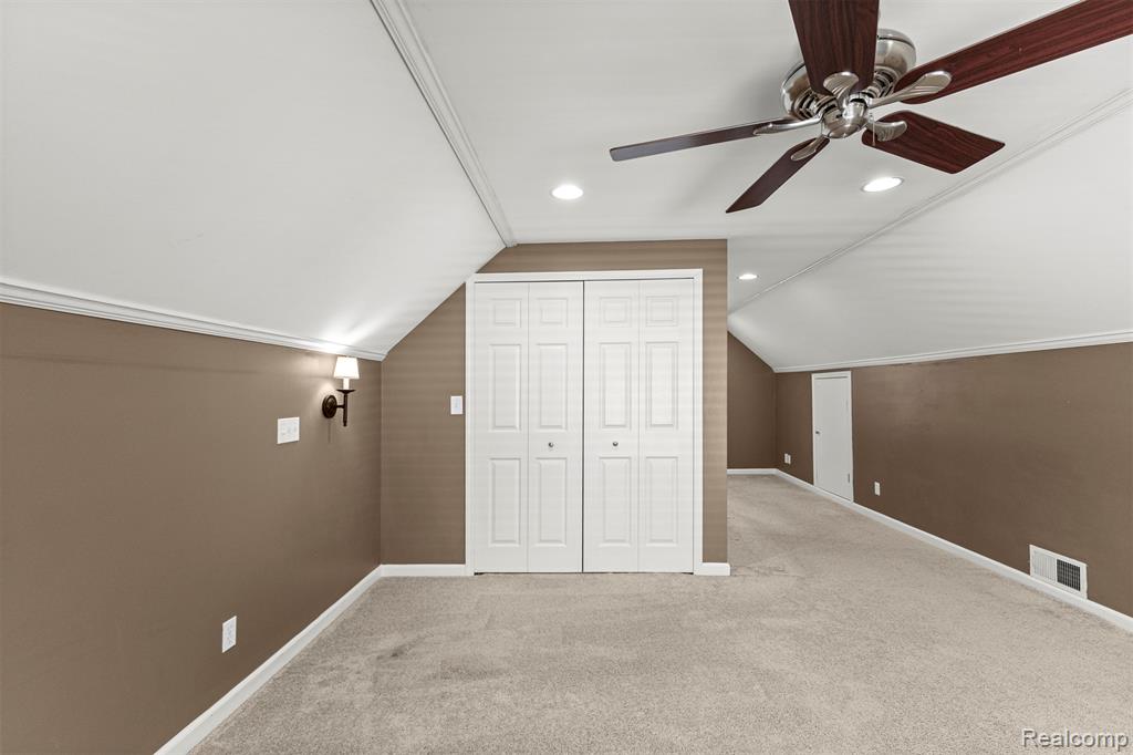 22312 Madison Street Dearborn, MI 48124 - Photo 28 of 47