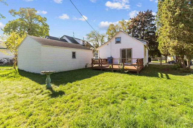 $179,000 | 926 Dove Street, Oshkosh, WI 54902