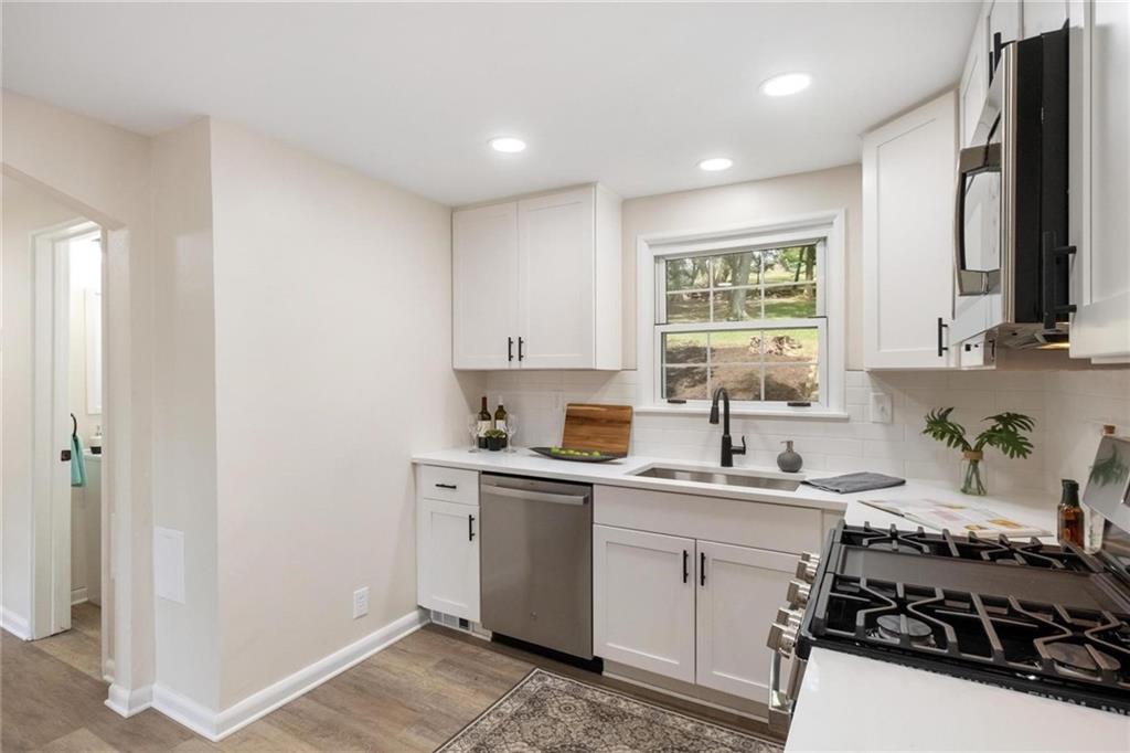 159 Idlewood Road Pittsburgh, PA 15235 - Photo 13 of 28 Gallery Image 13