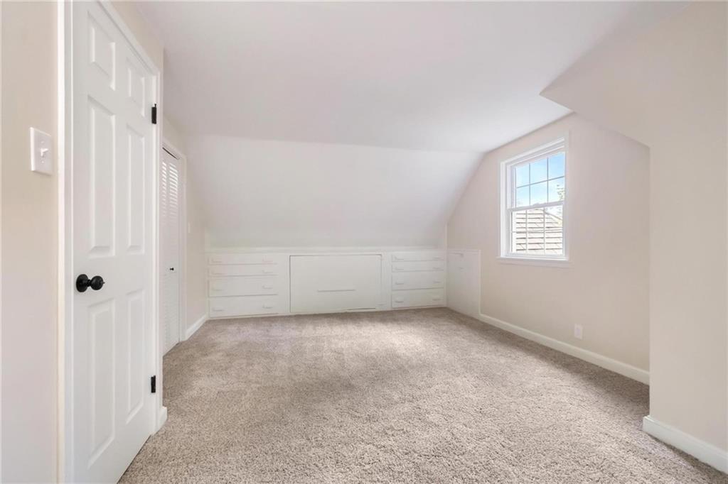 159 Idlewood Road Pittsburgh, PA 15235 - Photo 20 of 28 Gallery Image 20