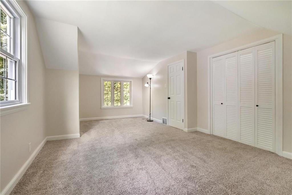159 Idlewood Road Pittsburgh, PA 15235 - Photo 21 of 28 Gallery Image 21
