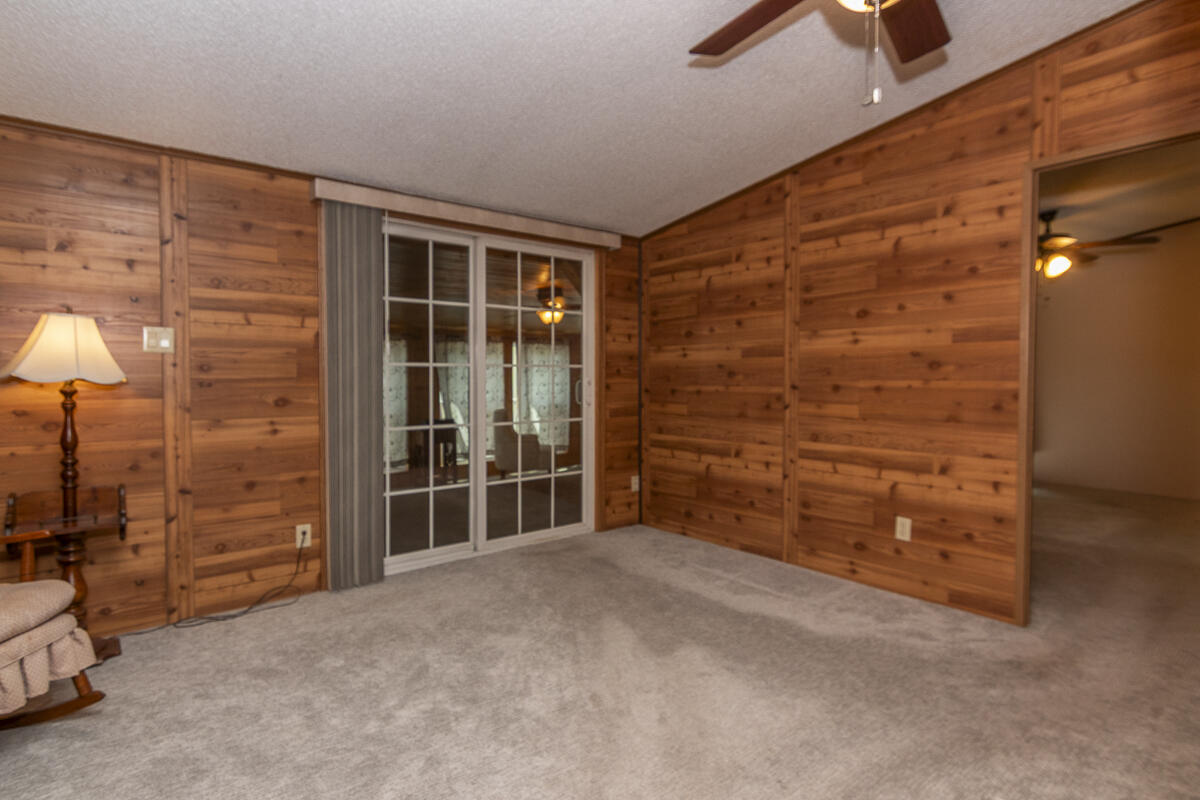 10303 Walnut Drive Three Rivers, MI 49093 - Photo 12 of 42 10303Walnut-11