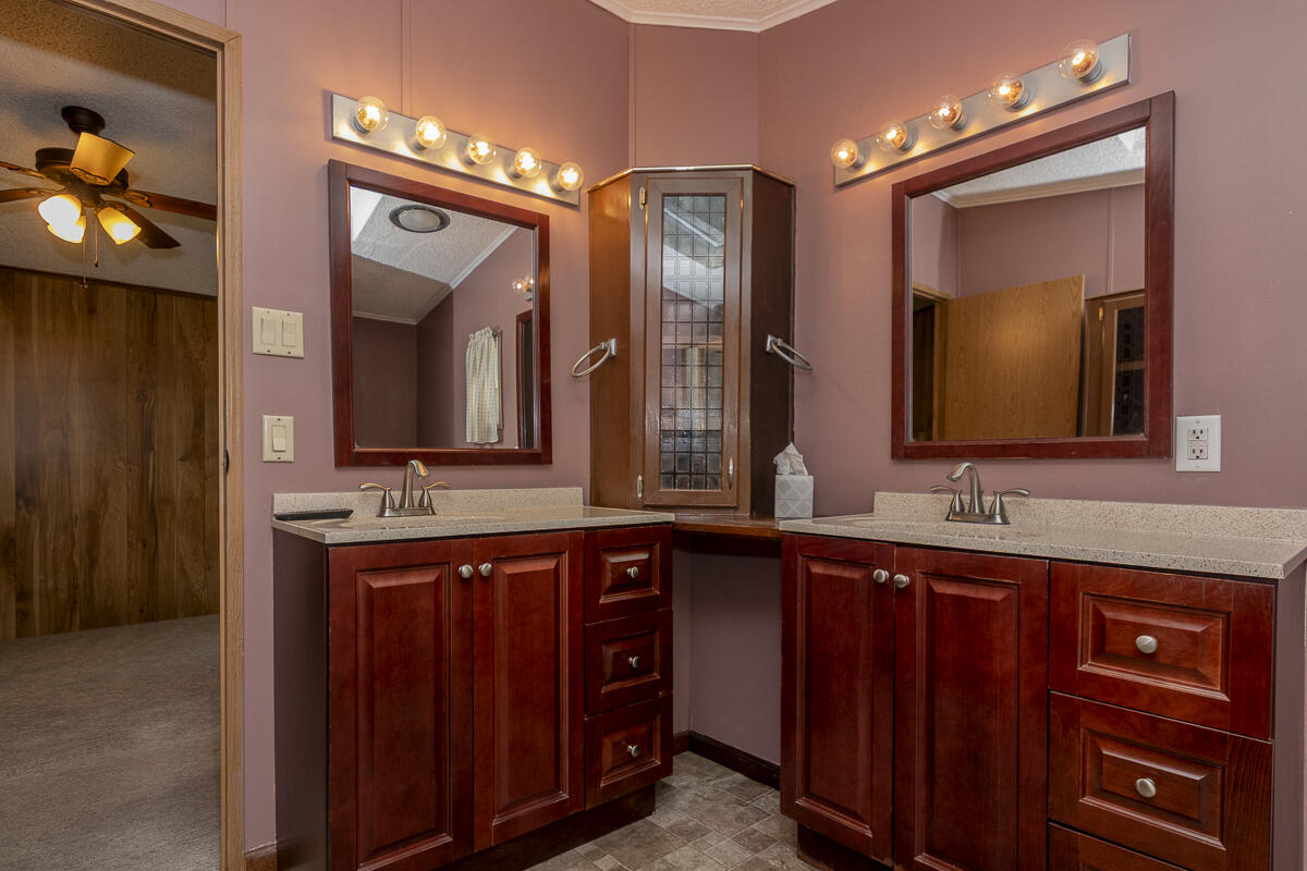 10303 Walnut Drive Three Rivers, MI 49093 - Photo 18 of 42 Primary BR 2