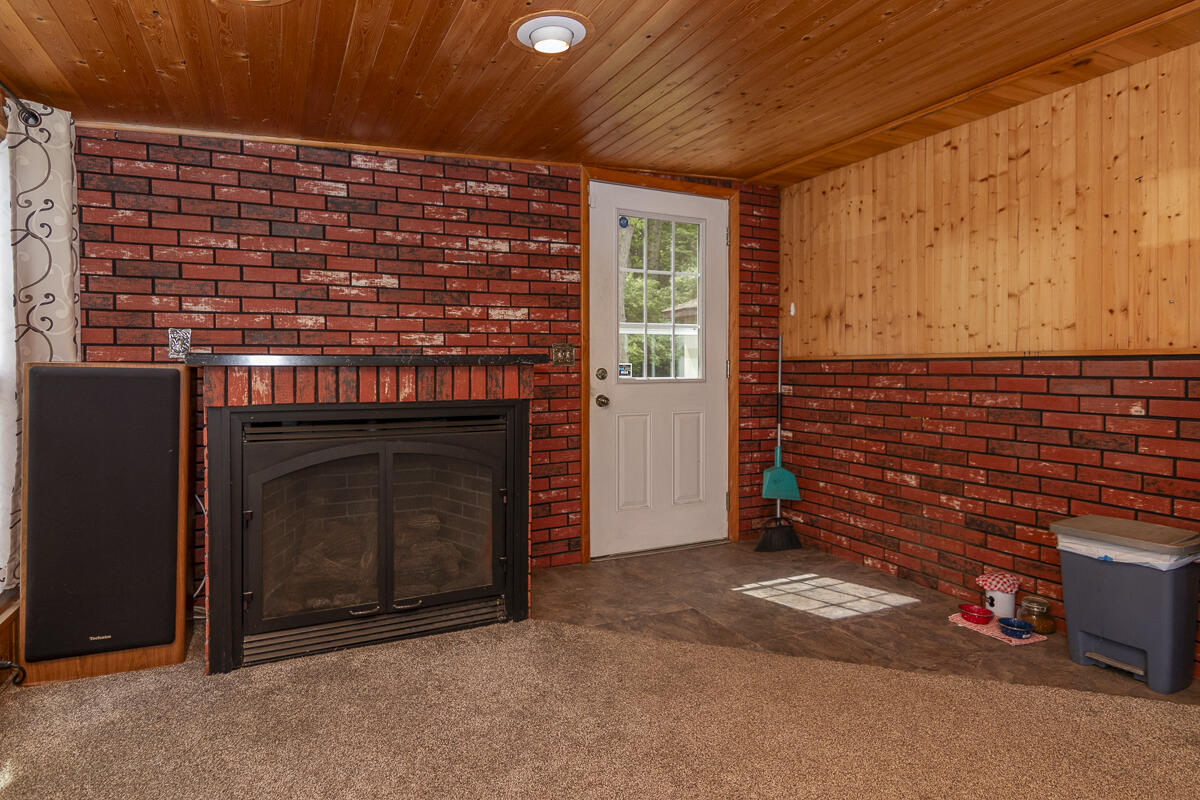 10303 Walnut Drive Three Rivers, MI 49093 - Photo 20 of 42 10303Walnut-33